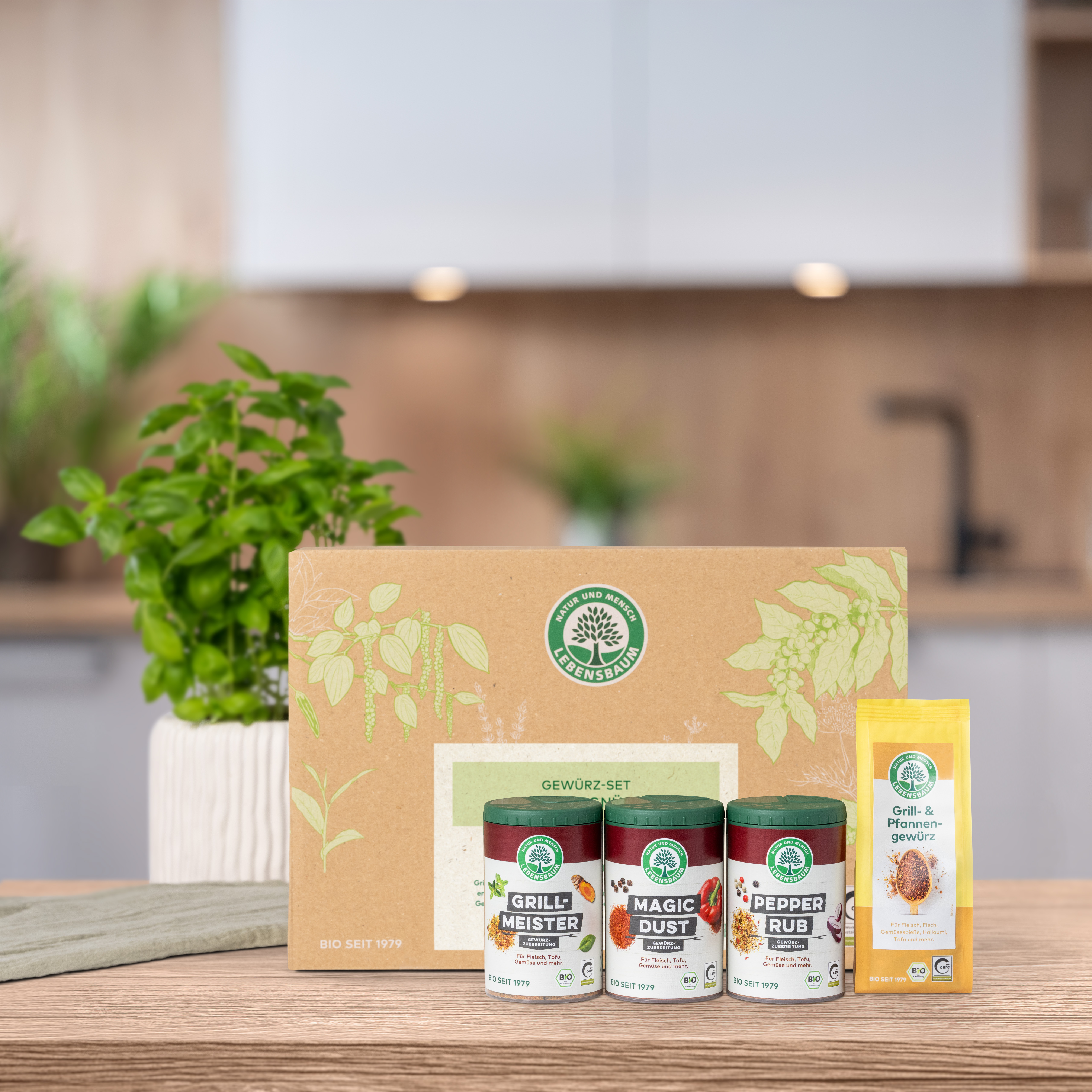 Geschenkset mit Gewürzen, enthalten sind Magic Dust, Pepper Rub, Grillmeister und Grill- und Pfennengewuerz